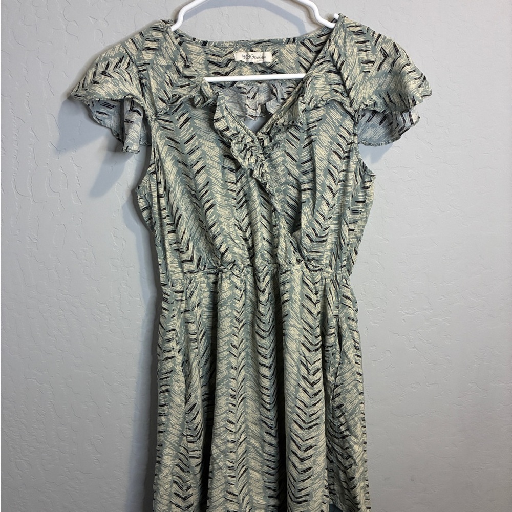BCBGeneration Gray Patterned Mini Dress - Picture 2 of 7